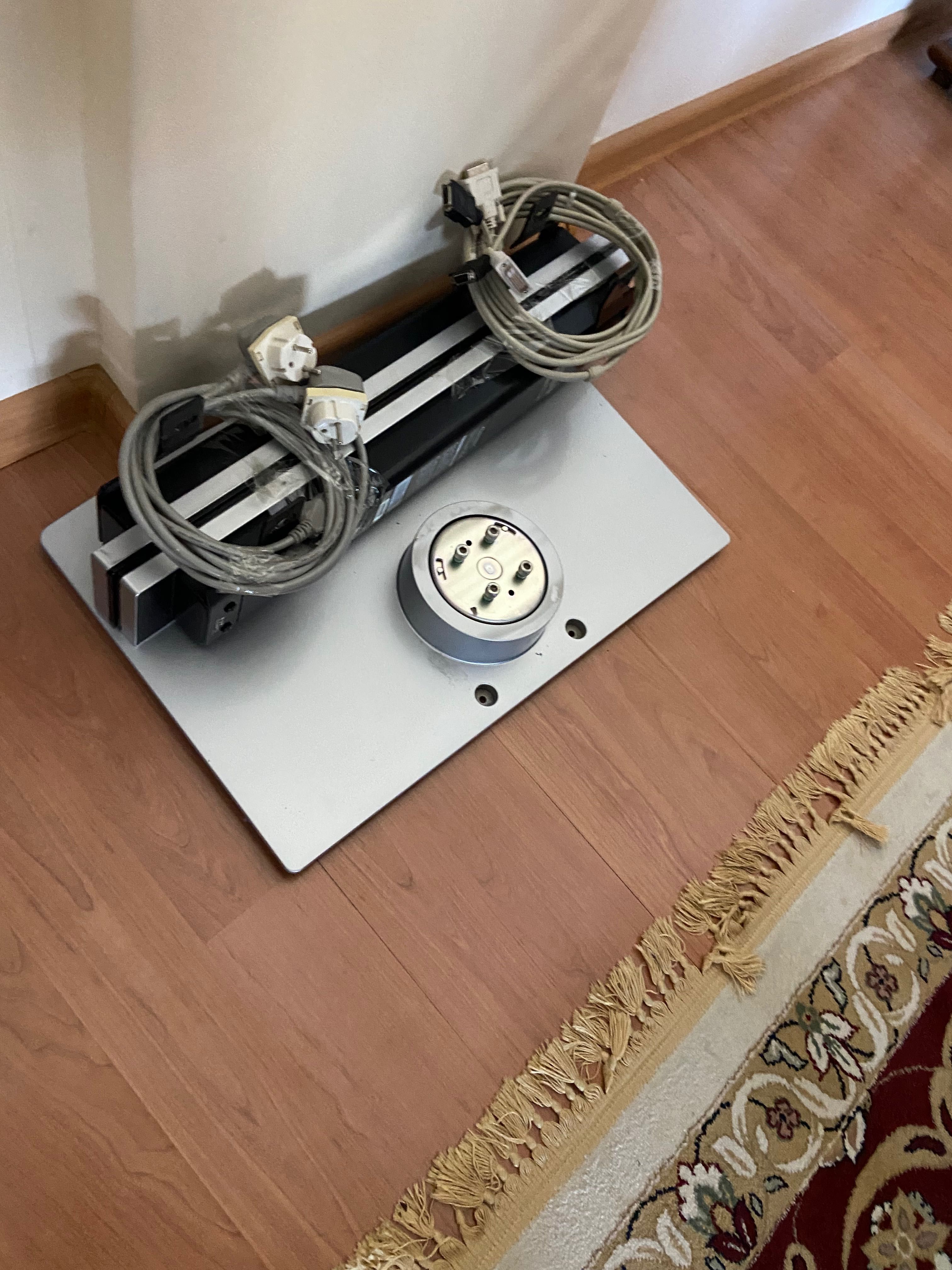 Телевизор Pioneer писать на ватсап или звонить