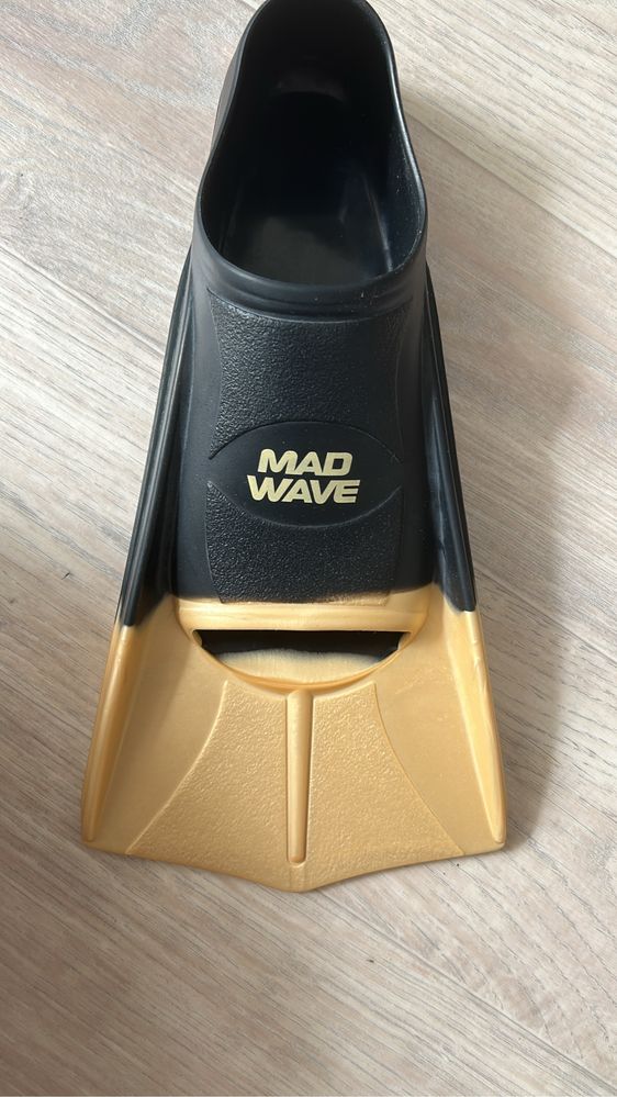 Продам ласты фирмы mad wave
