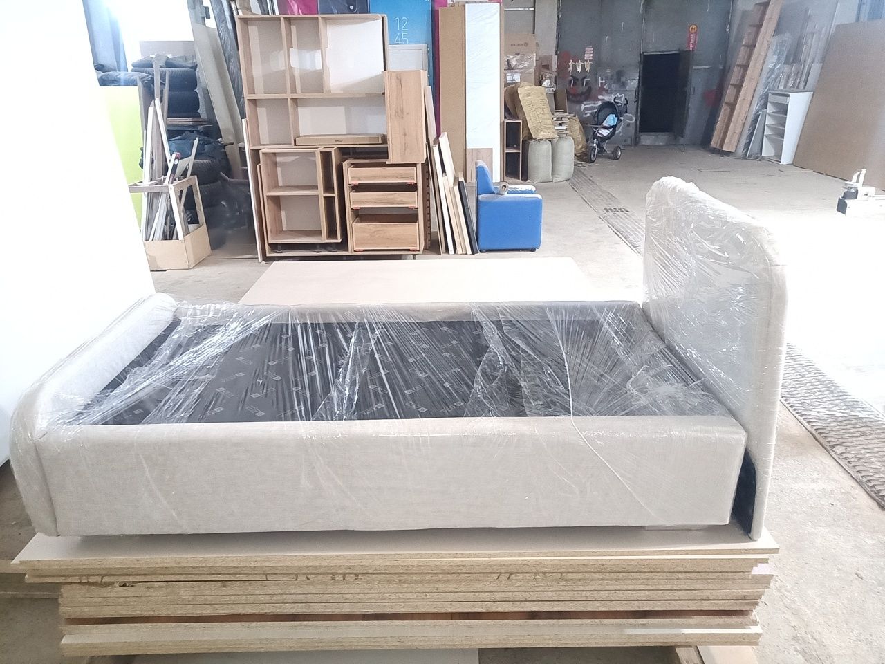 Продам кровать 160 х 80