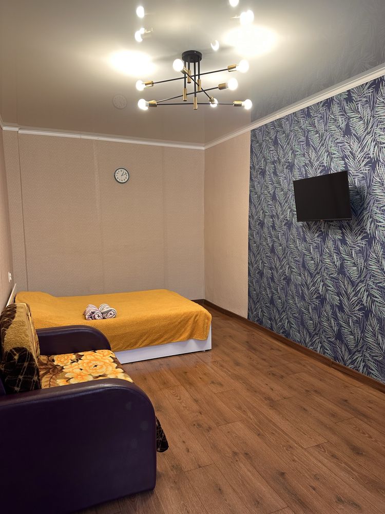 Квартира почасово , посуточно  на Бажова 40