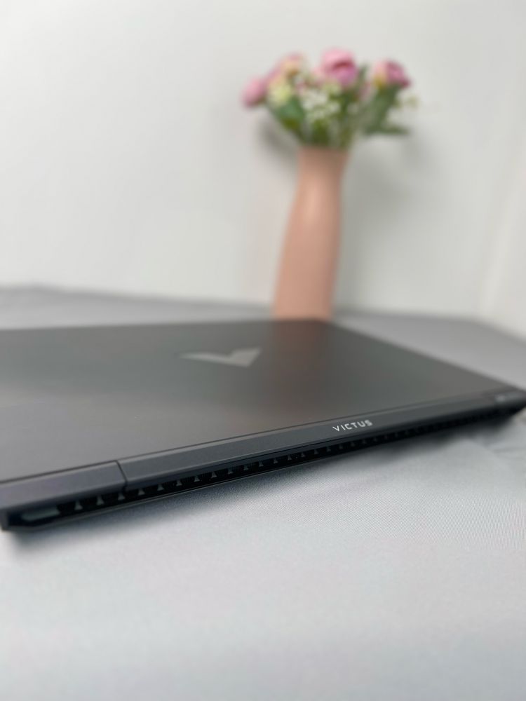 Gaming ноутбук Victus  Core™ i5  12-го поколения GeForce RTX 3050