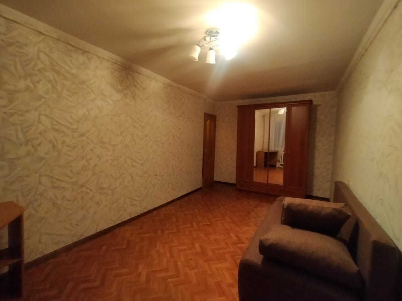 Продажа двухкомнатной квартиры в центре, Омский проект.