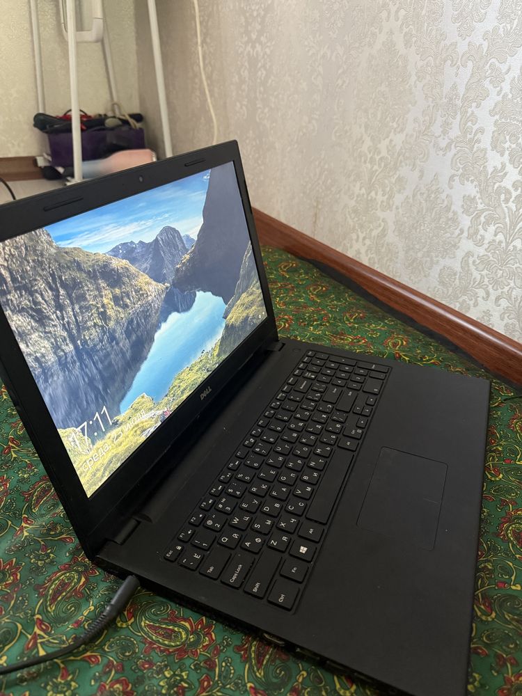 Ноутбук  от марки Dell