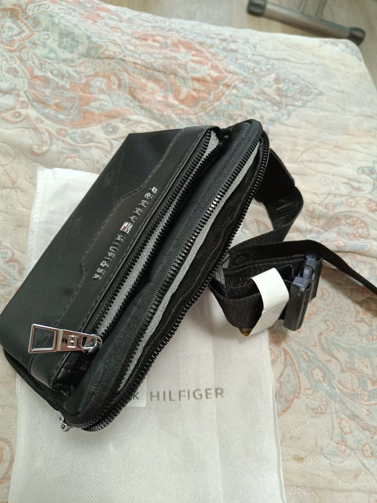 Tommy Hilfiger Сумочка,Барсетка,Клач,Бананка,Поясная и черезПлечо.Люкс