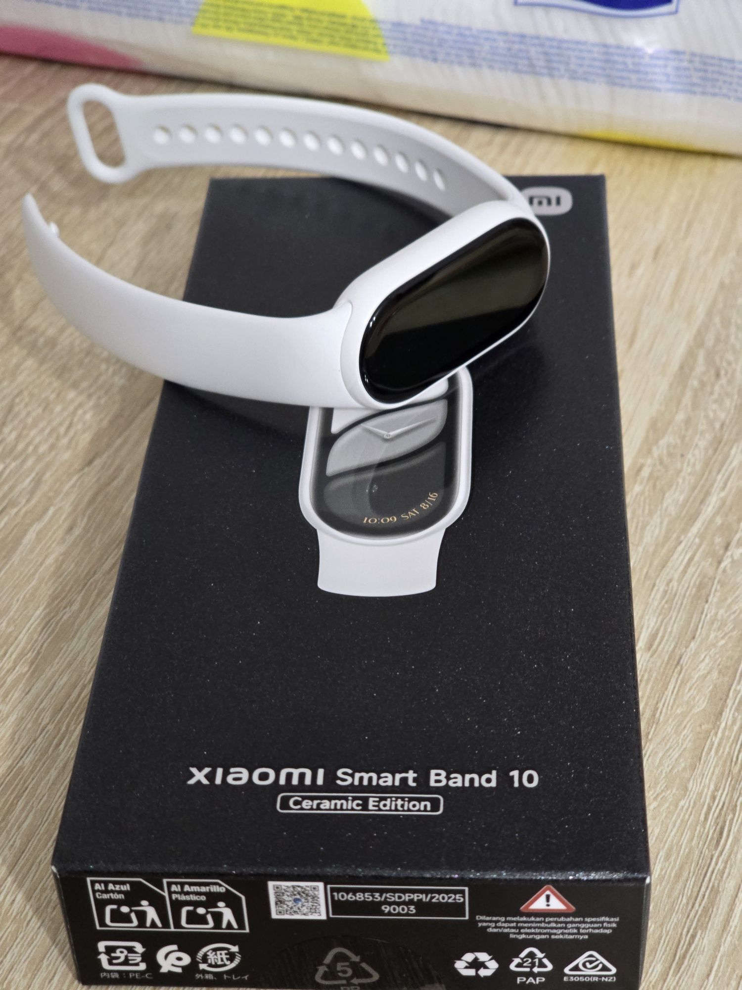 Xiaomi band 10 керамика
