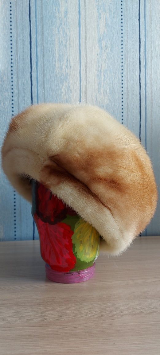 Новый норковый берет.