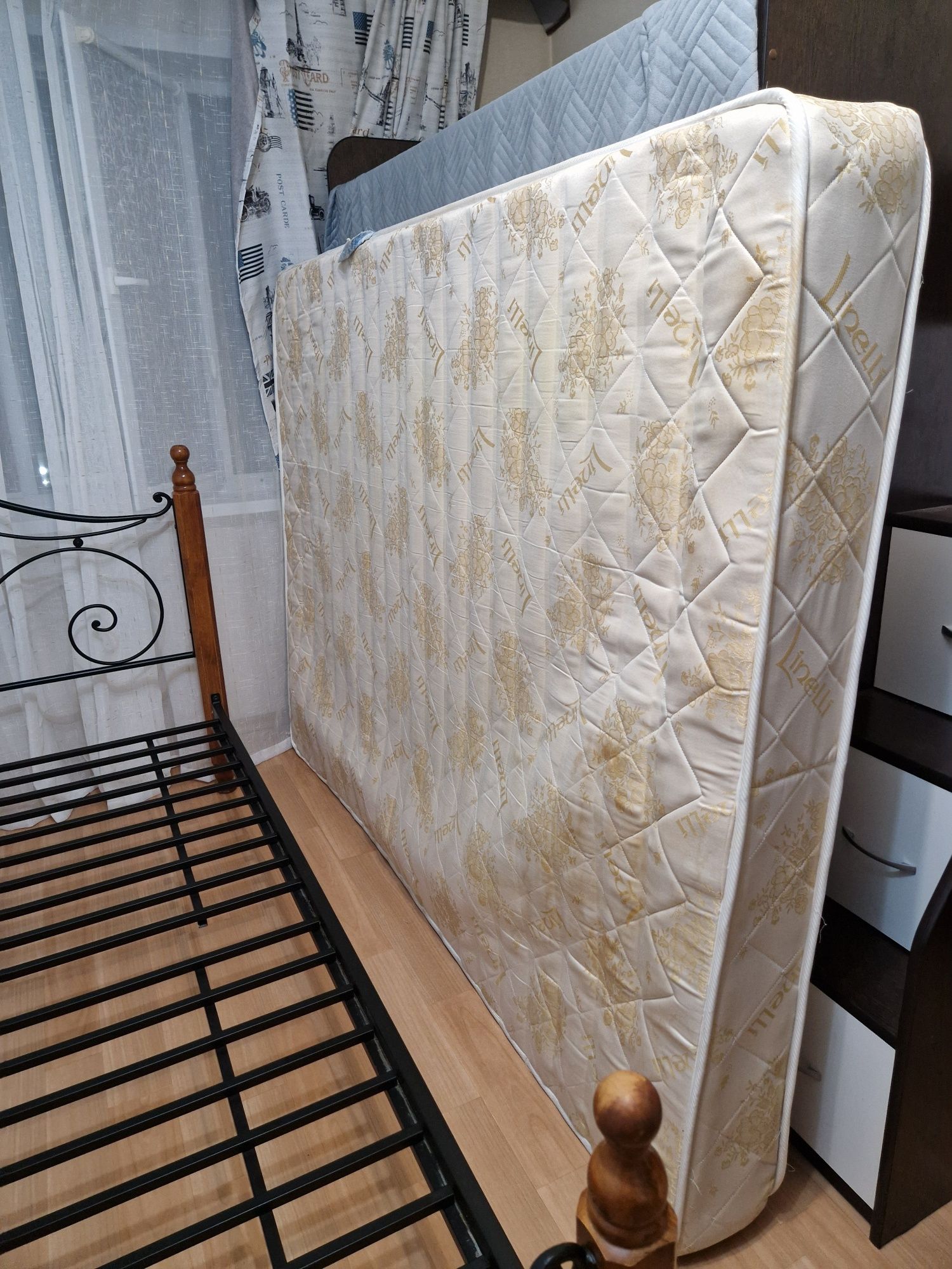 Продам кровать малайзийскую! 2 -х спал!!!