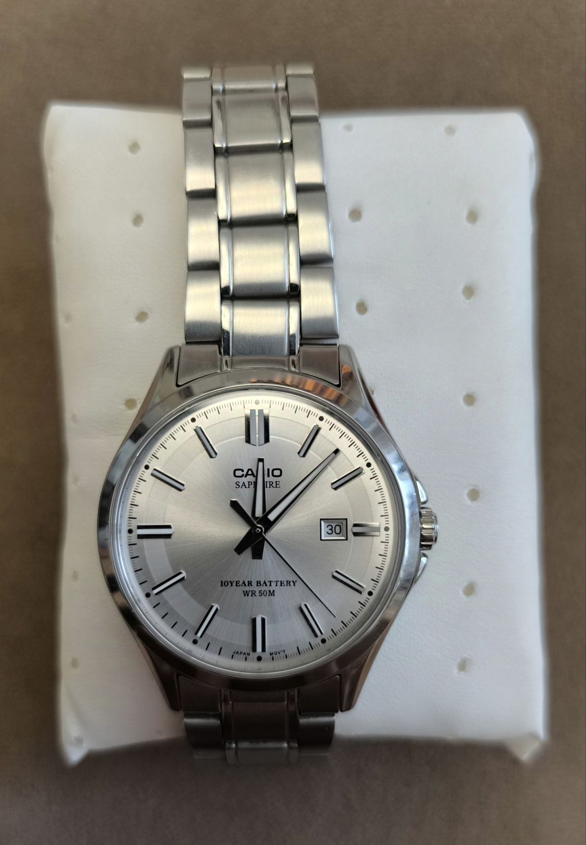 Продам часы фирмы Casio - оригинал