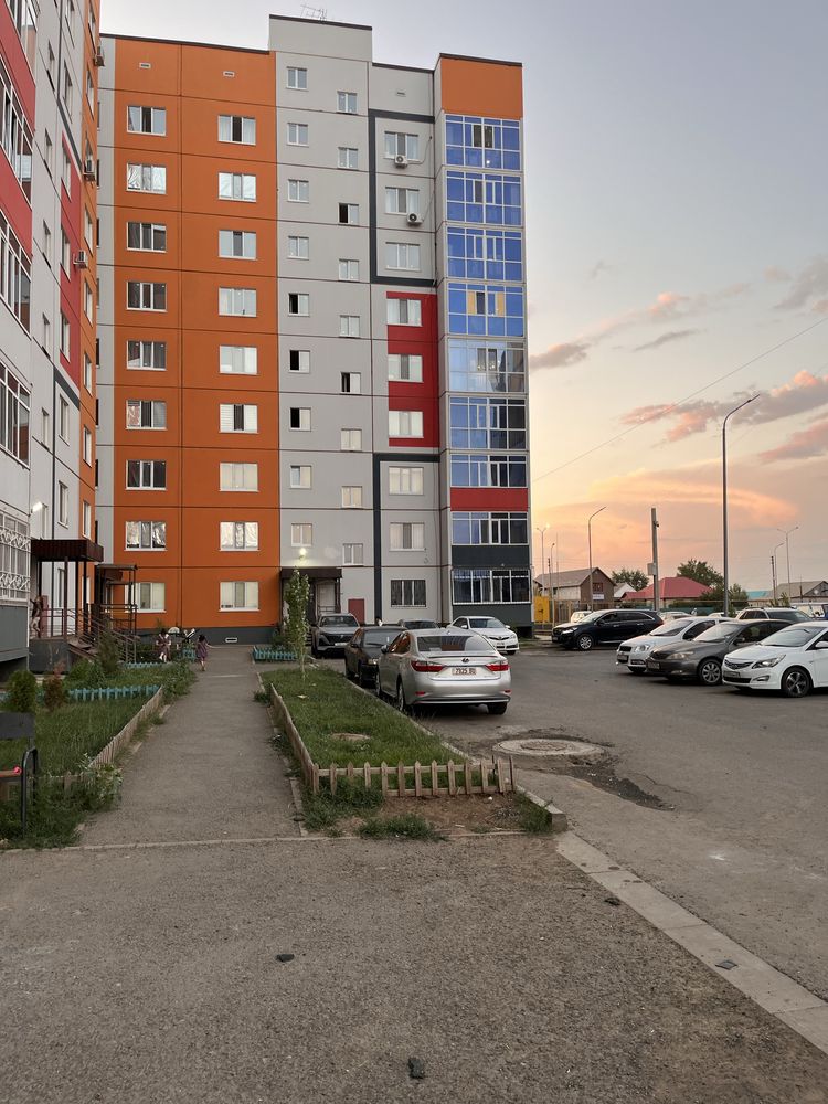 Продам 3-х ком.кватриру!!! 101кв.м. 10мкр СанСити