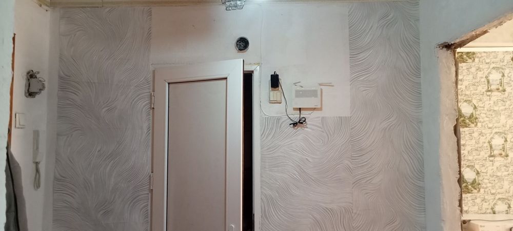 Продам квартиру раень 20 квартыл