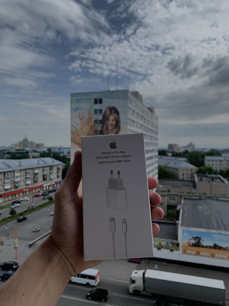 Зарядное устройсво iPhone