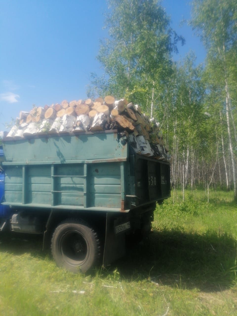 Продам дрова колотые швырок 75000