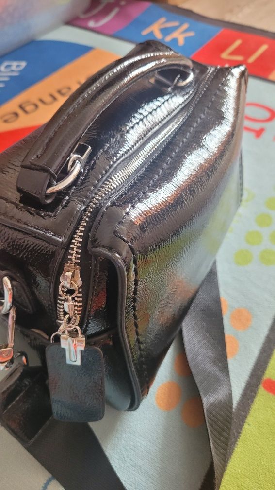 Продам сумку женскую