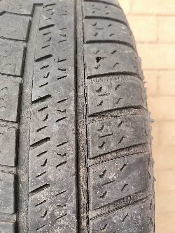 ОДНА шина 205/55 R16 - "Hifly Win-turi 212" (Китай), зимняя.