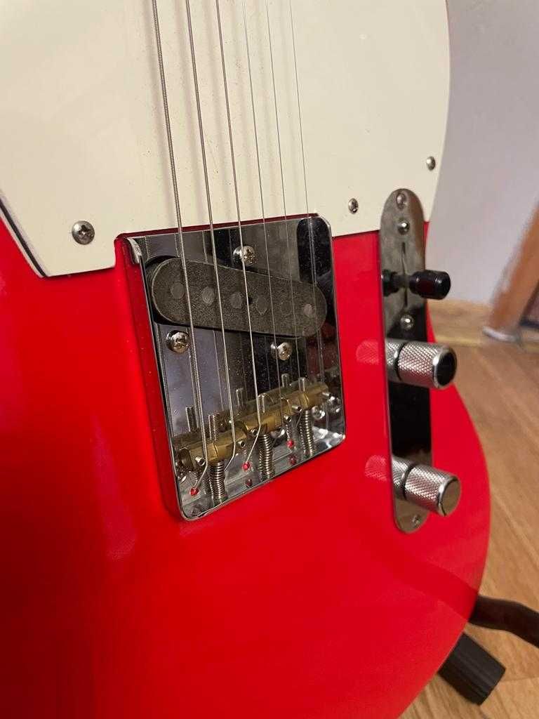 Продам уникальную электрогитару Jazcaster.