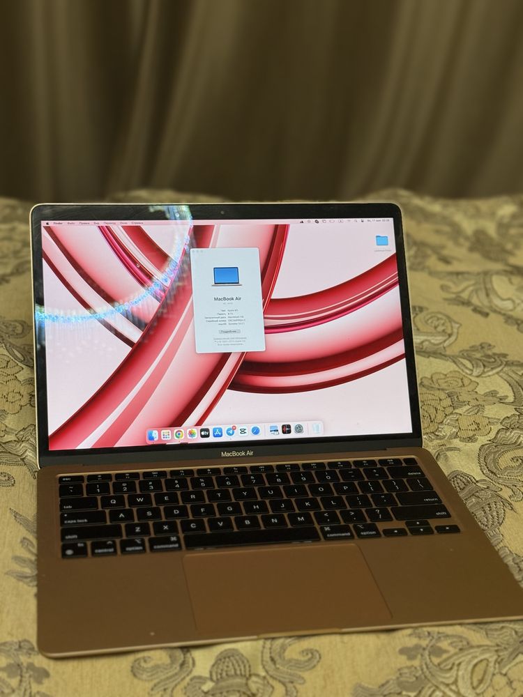 Macbook air M1 ноутбук