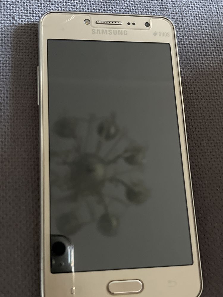 Продается срочно Samsung Galaxy J2 Prime