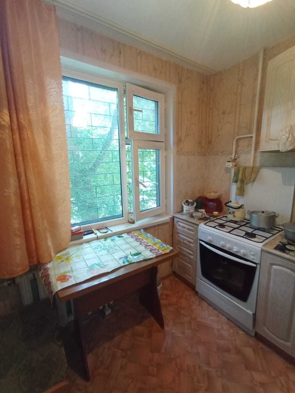 Продам 2 комн. квартиру в Уральске