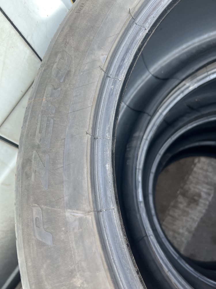 Продам шины 295/40 R21