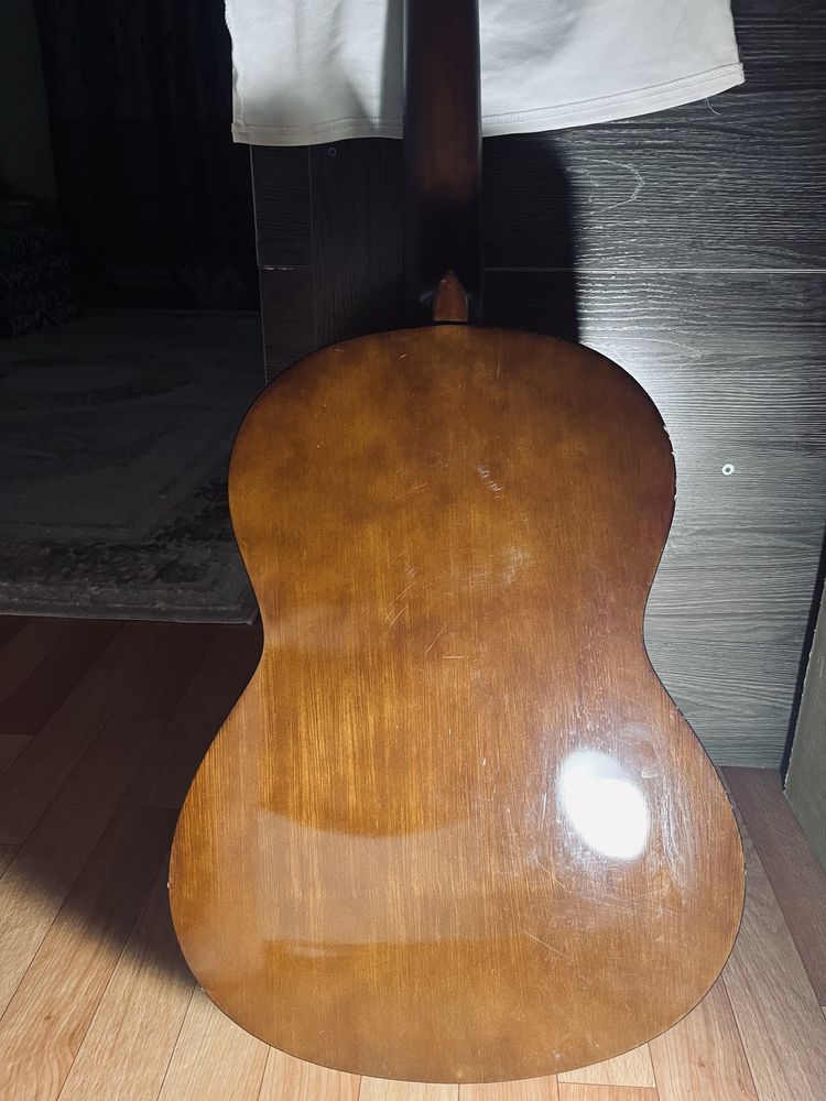 Гитара - “Yamaha C40”