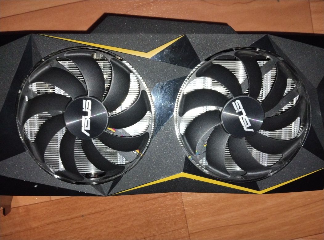Gtx1660super в хорошем состоянии