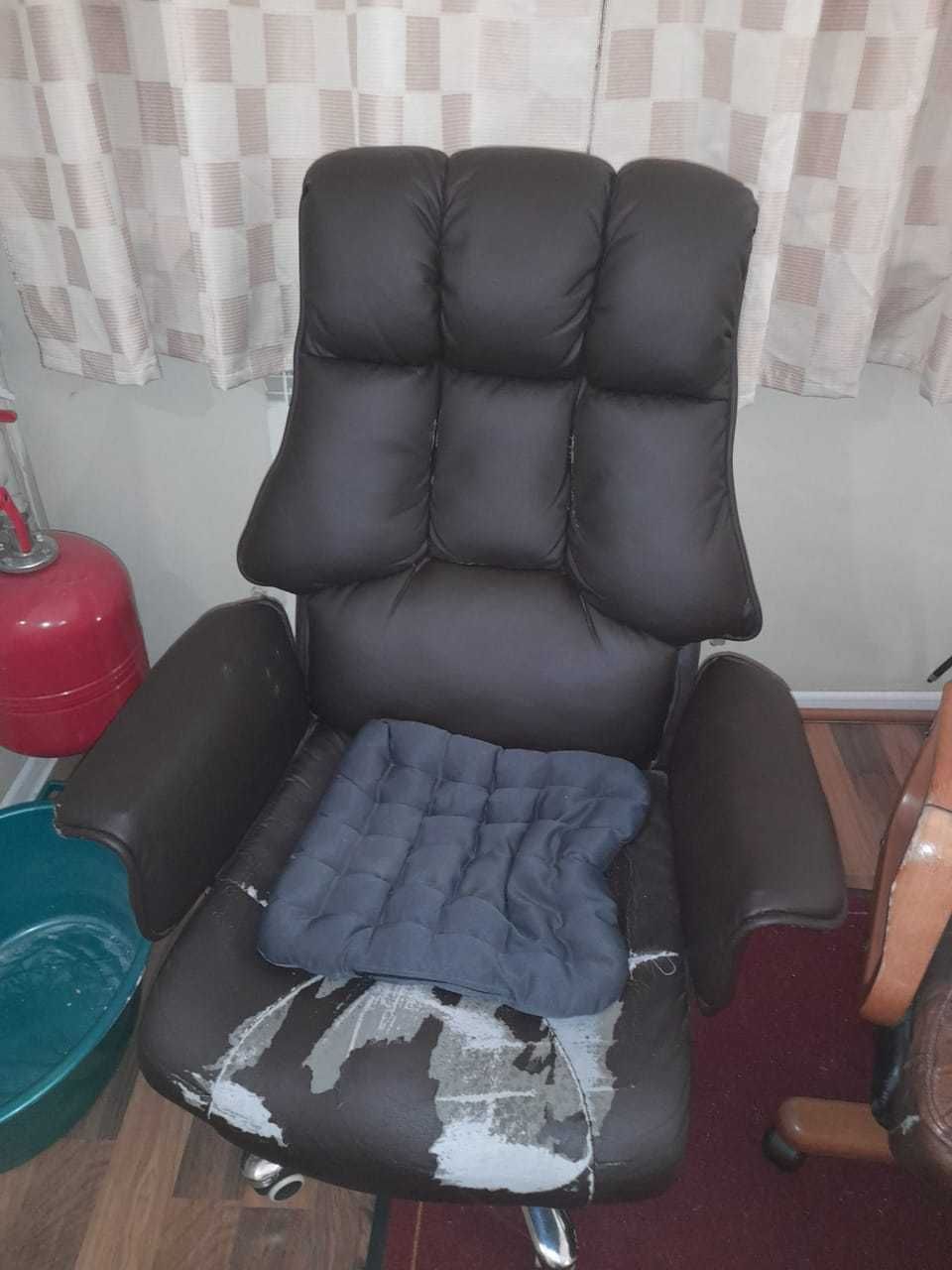 Продам кресла по минимальной цене