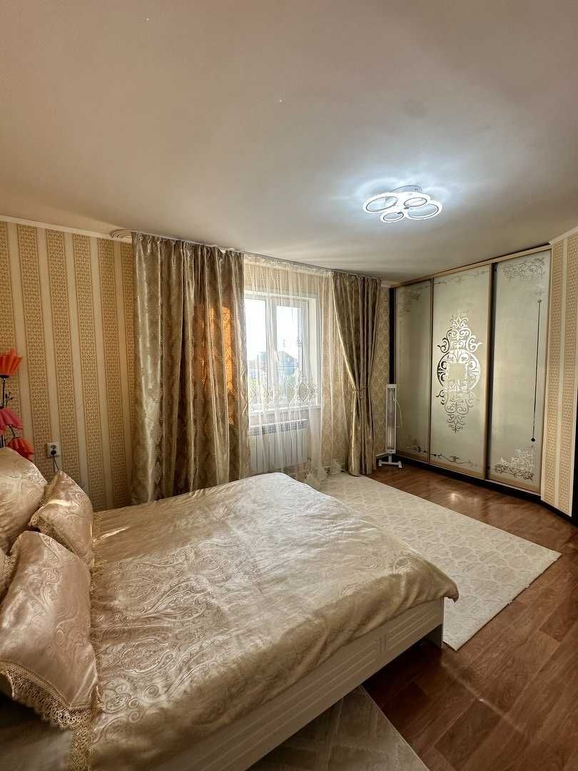 Продается шикарный 2 этажный дом в п. Заречный