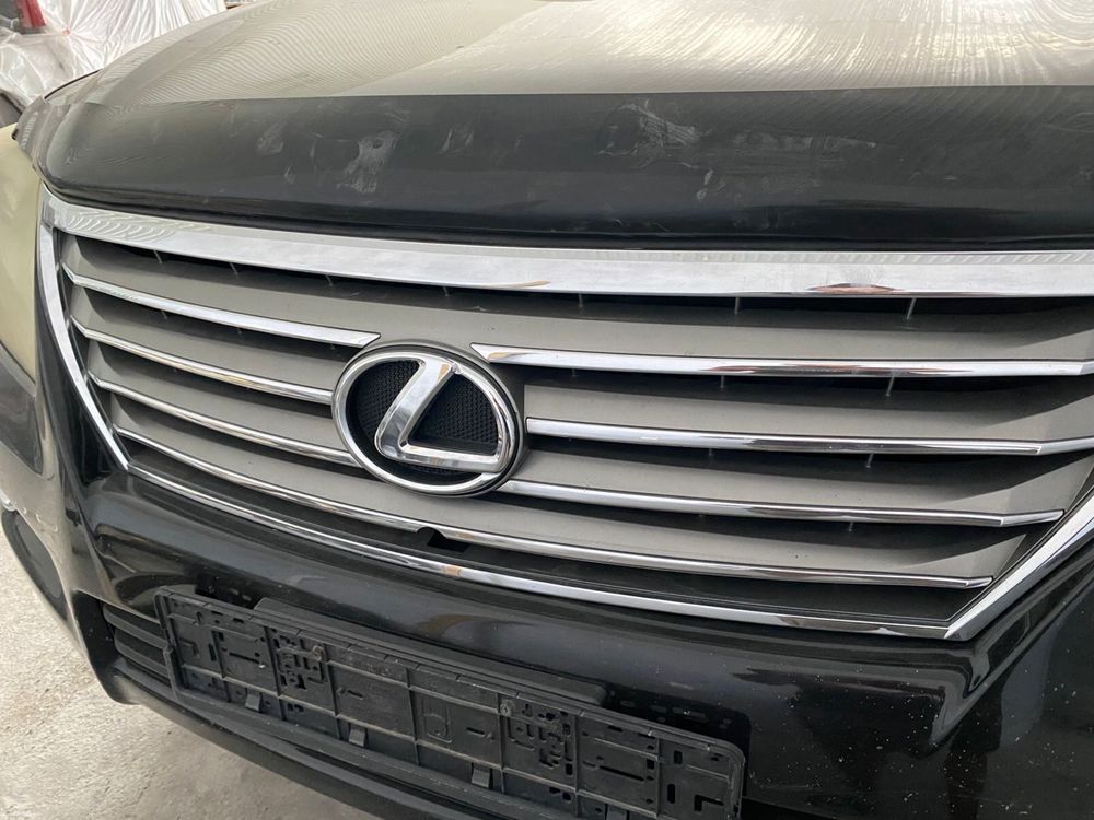 Lexus LX 570 запчасти фар, стоп, бампер, решетка
