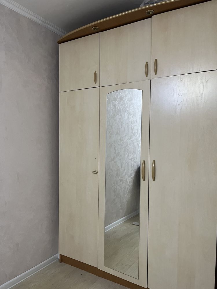 Продается шкаф для спальни