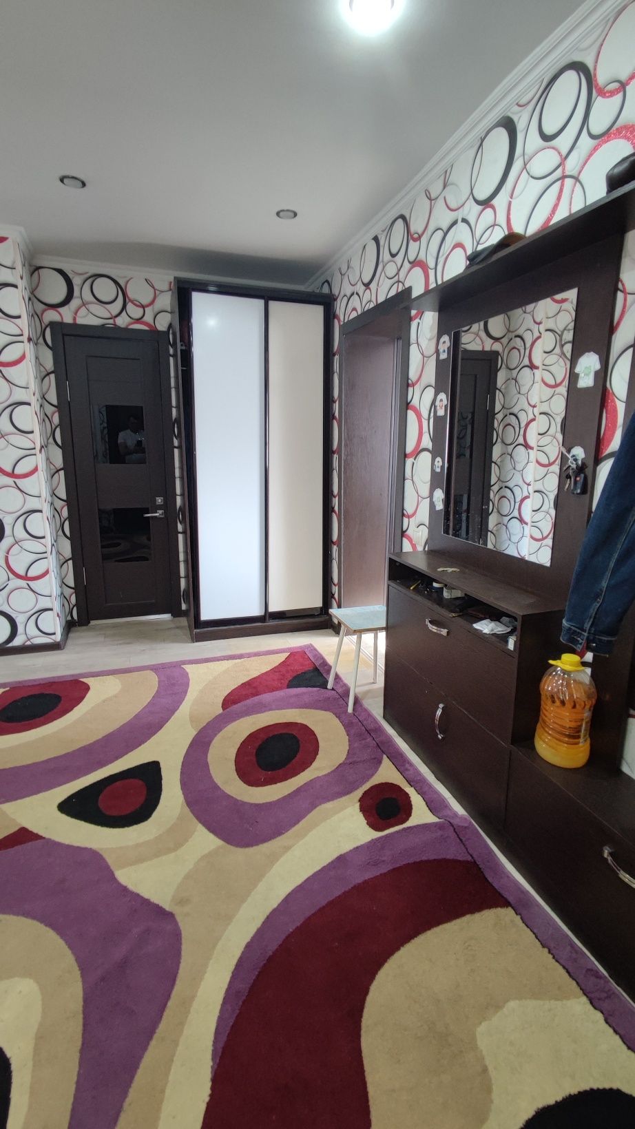 Продам 3 комнатный дом, 65 кв, район 17 школы.