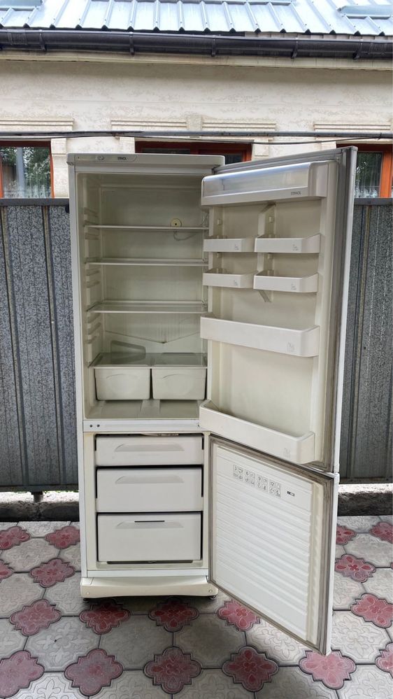 Продам Холодильник+доставка
