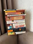 Продам книги 500тг