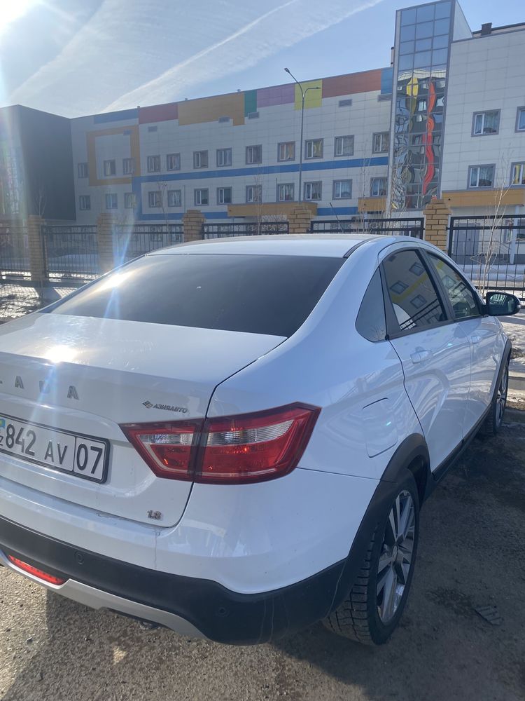 Лада веста Кросс 2019г