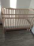 Детская кровать с матрацом. 15 тыс тг