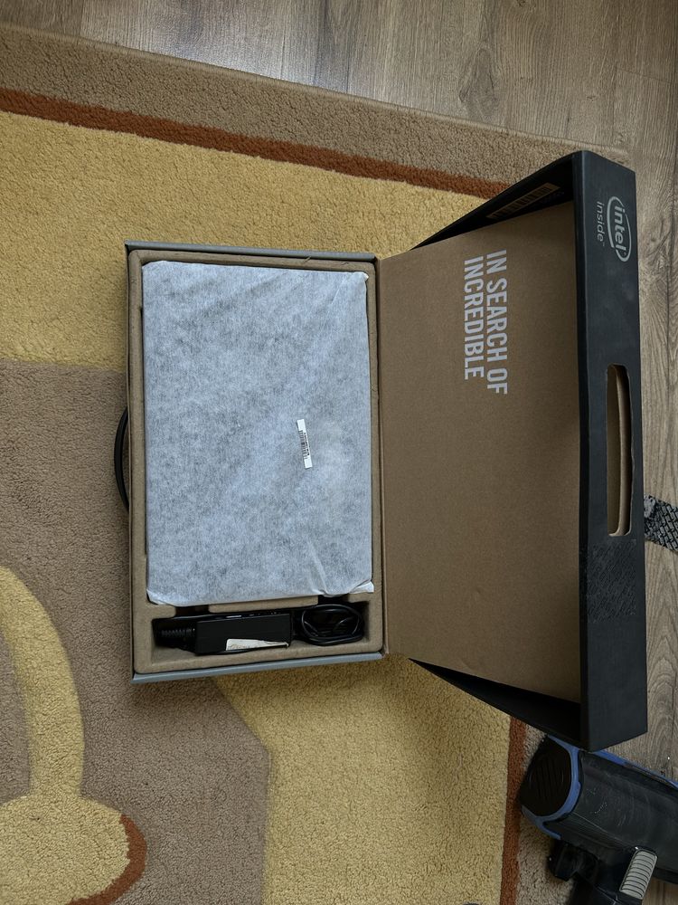 Asus TP200S (трансформер-сенсорный)