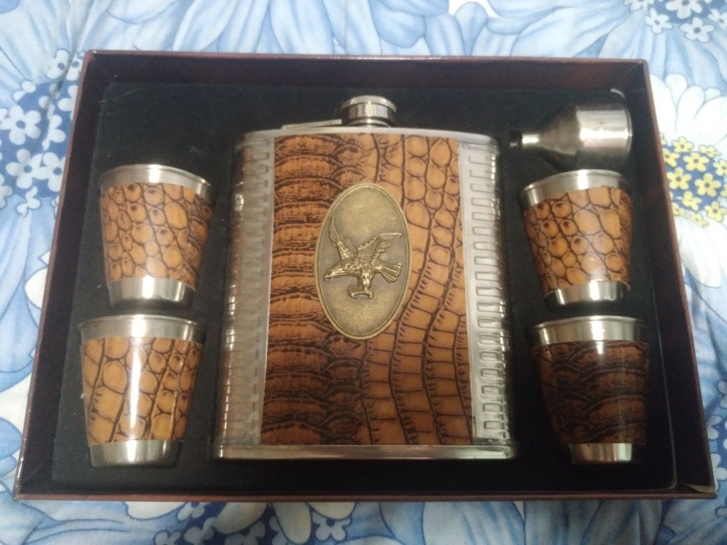 Продам.фляжку. Полгода. Пользовался.