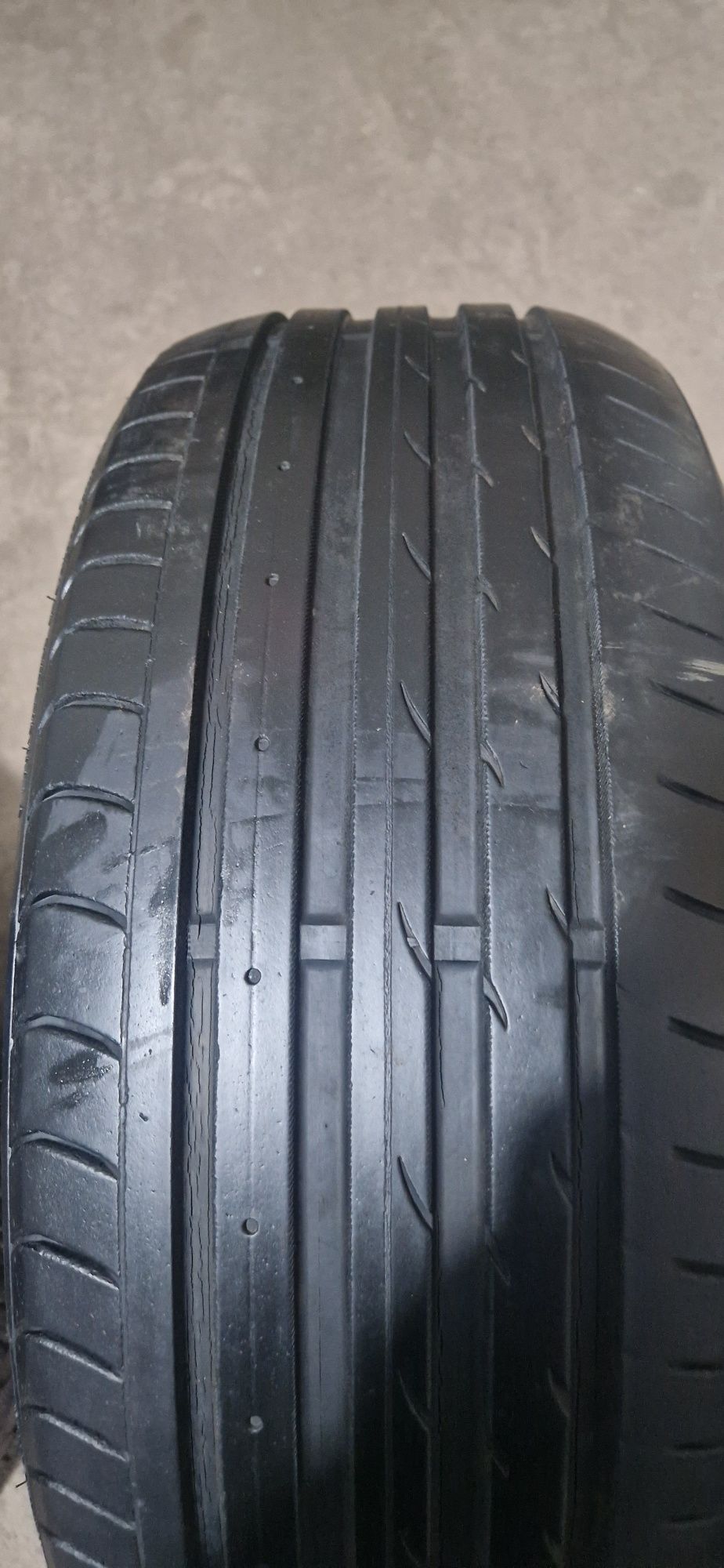 Продам комплект шин Nankang 235 45  r20