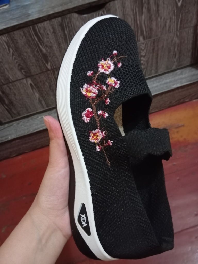 Продам жен обувь