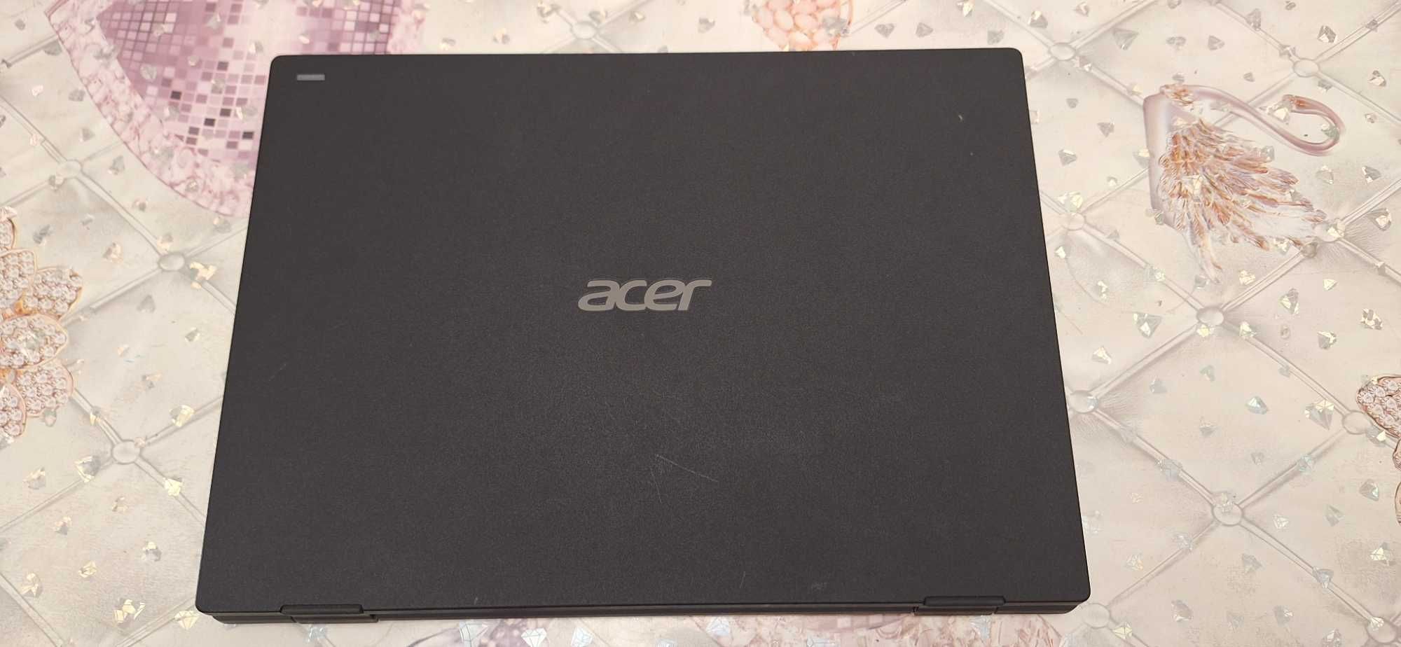 Ноутбук(ультрабук) Acer Т4120Cpu 1.10 ghz (4-х ядерный) в идеале 21г