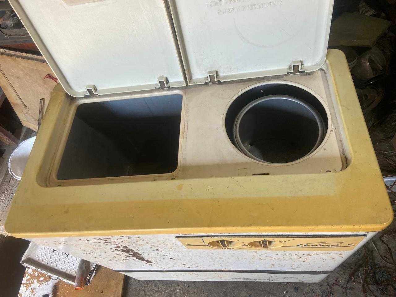 Продам машинку полуавтомат