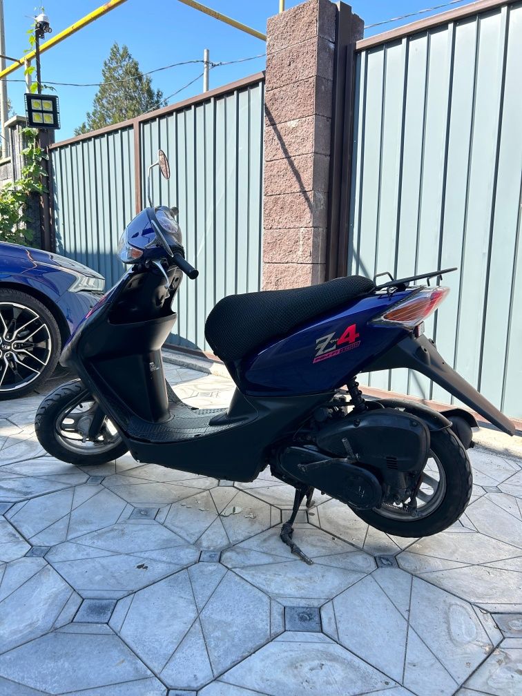 Продам Мопед Honda dio