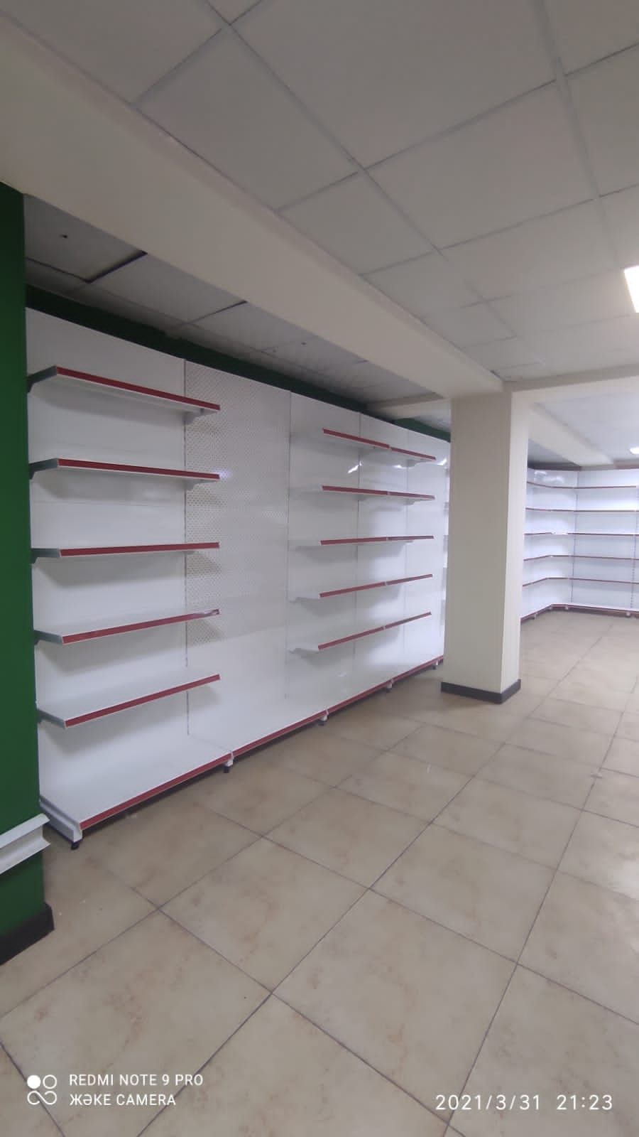 Магазинные оборудование полки для вашего магазина