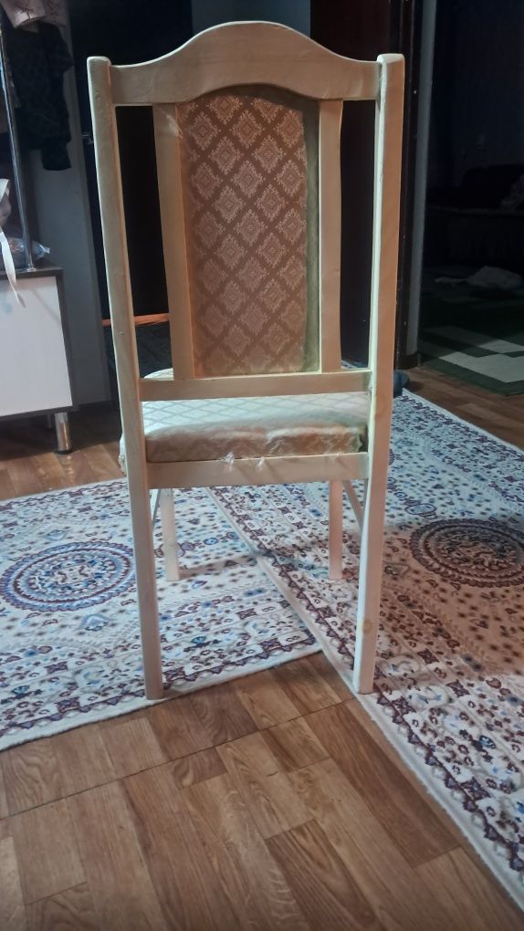 Орындықтар сатылады, продам стулья