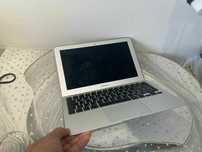 Macbook Air 11/intel core i2/ram 2 gb/SSD 64 gb
