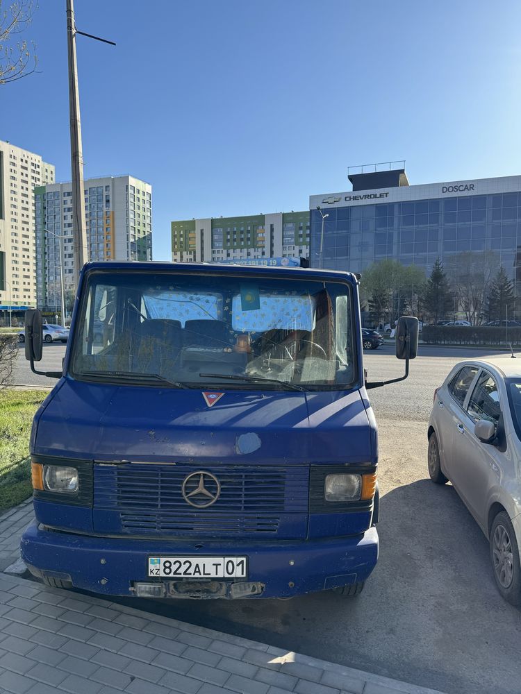 Продам эвакуатор Мерс 609