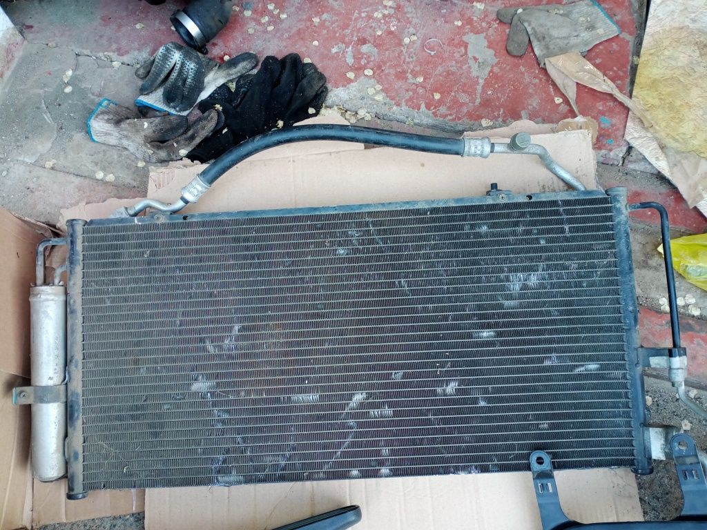 Продам запчасти на субару