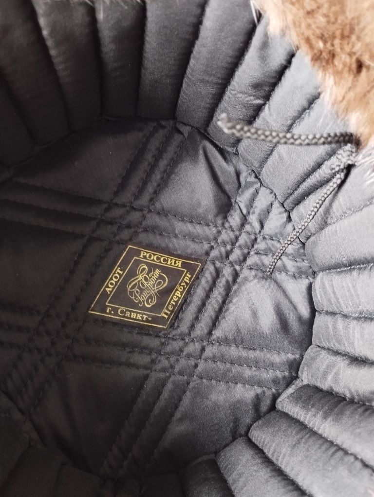 Продам норковую шапку-ушанку.