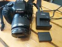 Canon eos 1100d.