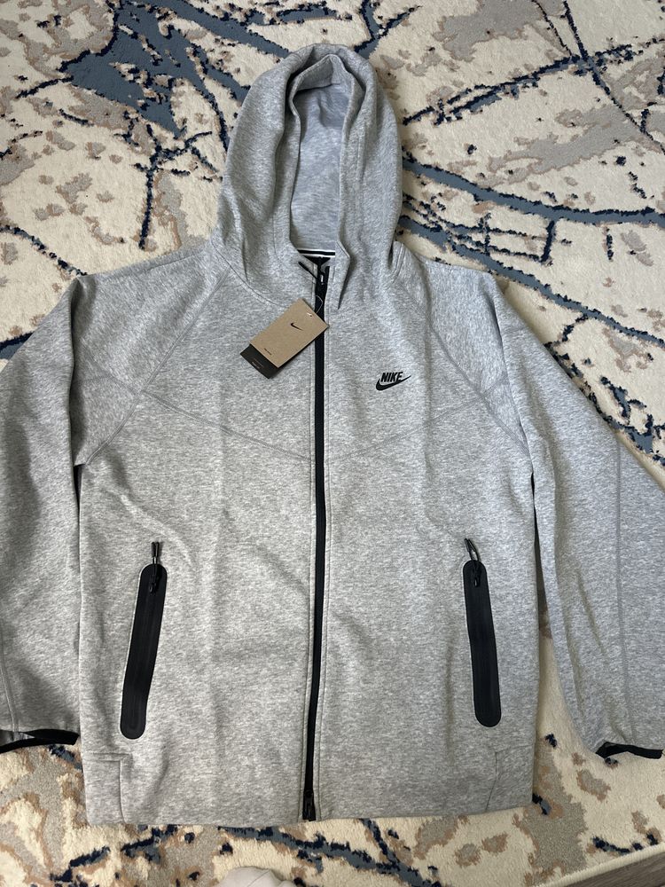 Кофта найк Tech Fleece
