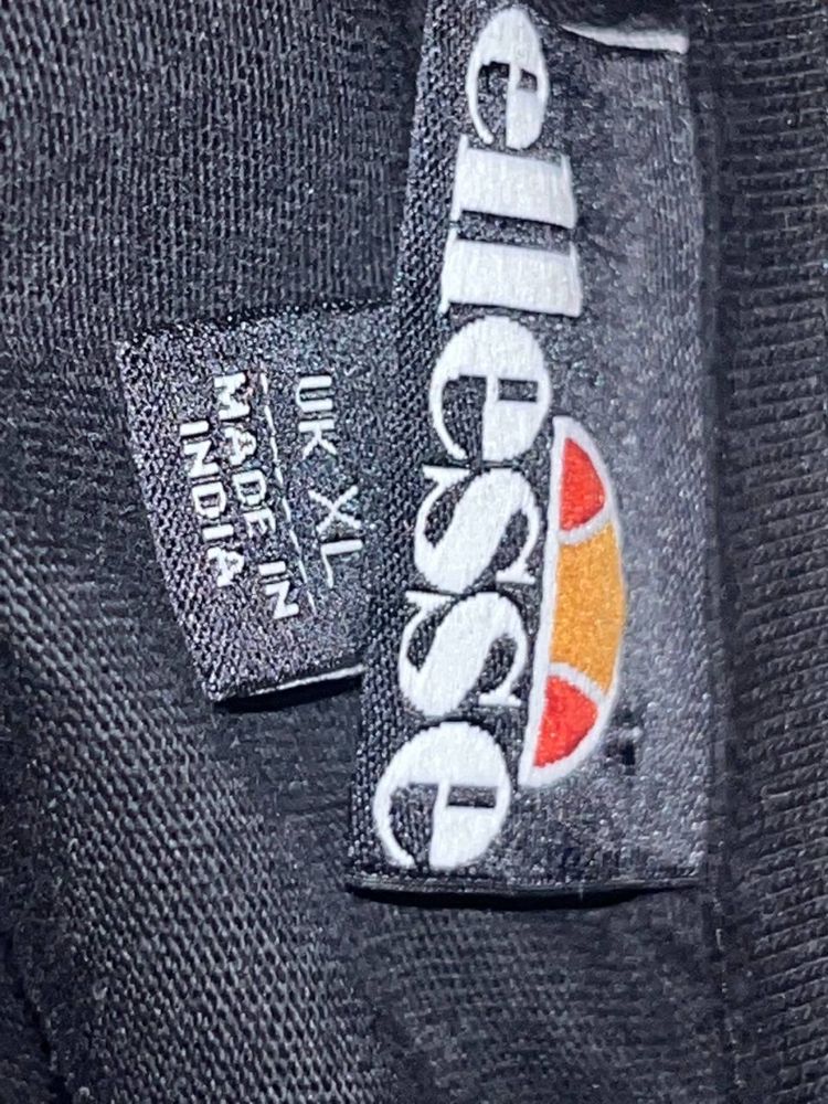 ellesse original.